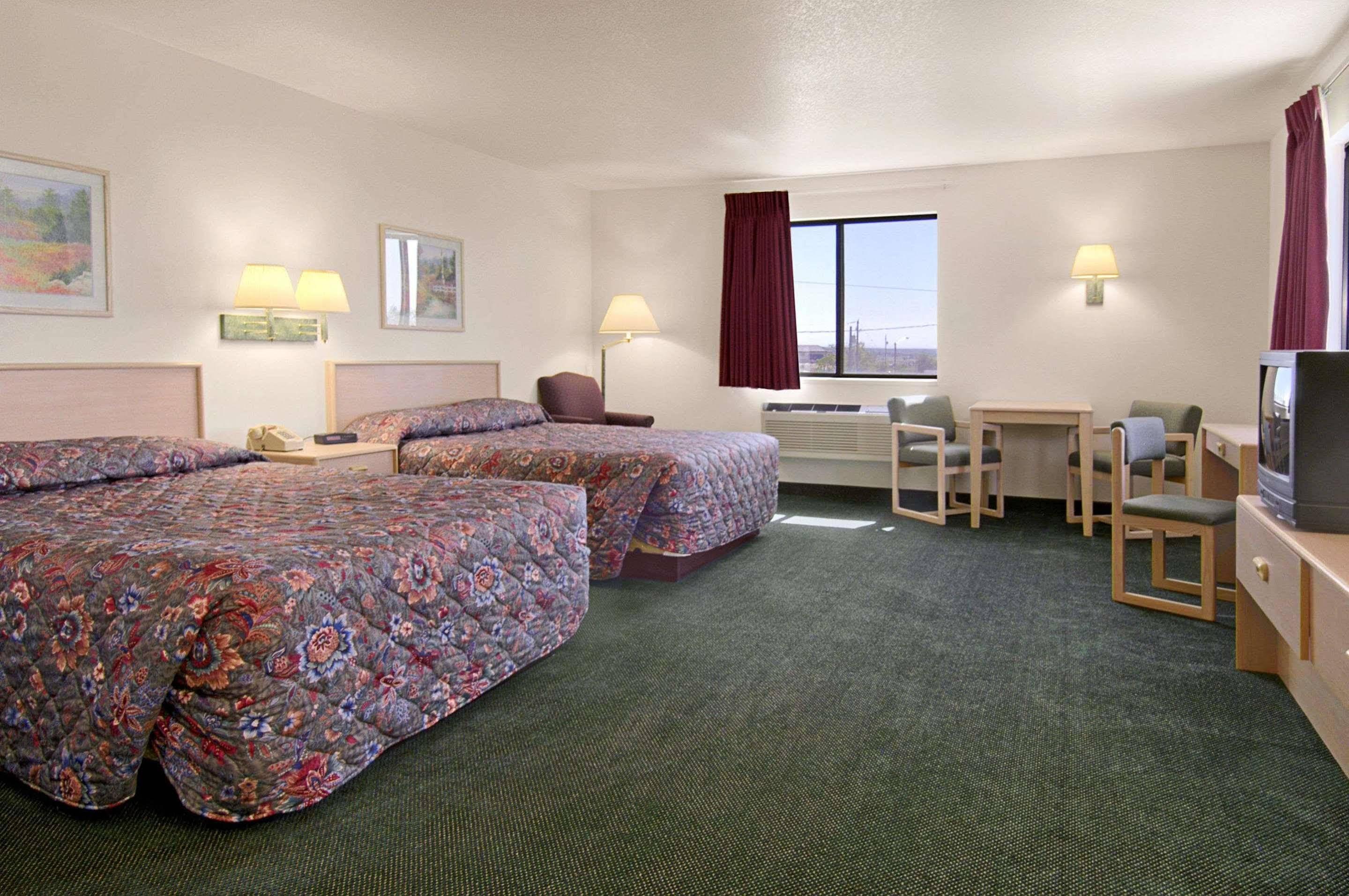 Arch Canyon Inn Blanding Ngoại thất bức ảnh
