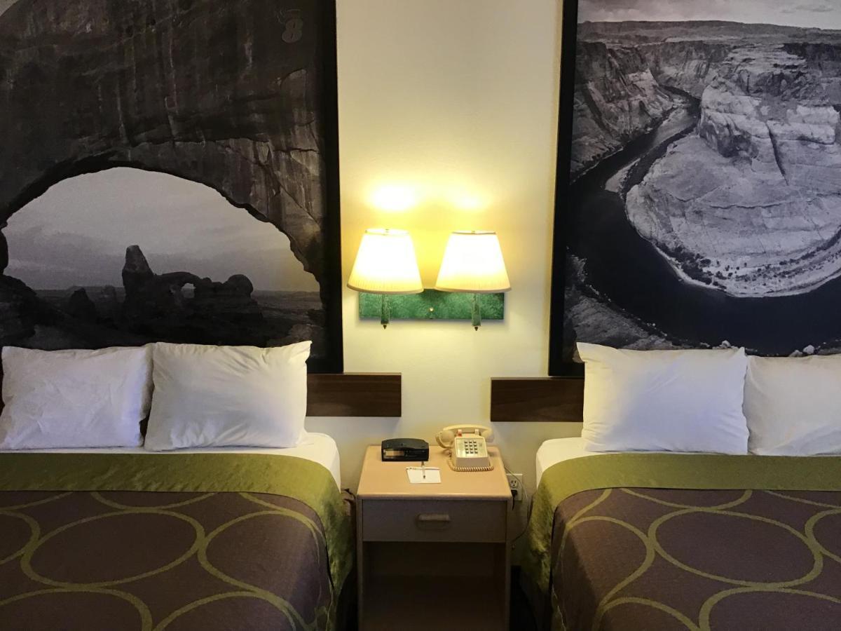 Arch Canyon Inn Blanding Ngoại thất bức ảnh