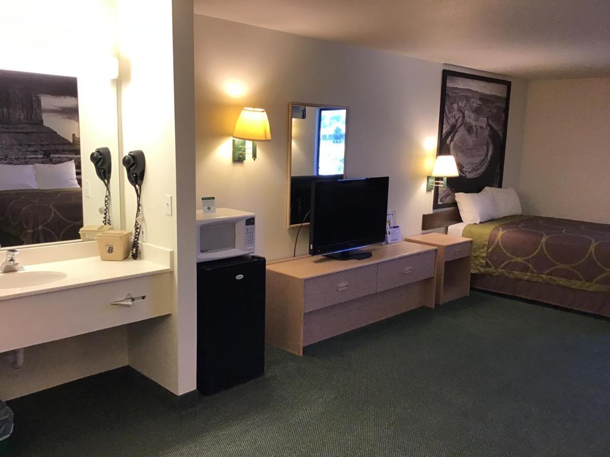 Arch Canyon Inn Blanding Ngoại thất bức ảnh